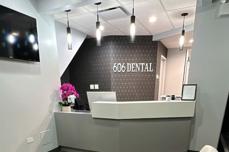 Dentist in Chicago